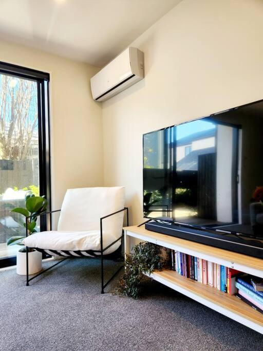 Central Home With Internal Garage - Close To Cbd! Christchurch Buitenkant foto